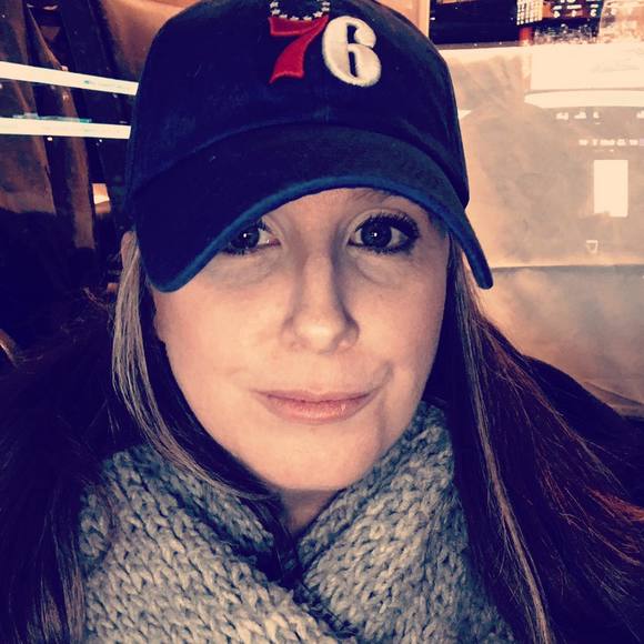 Meet your Posher, Amy - Picture 1 of 1